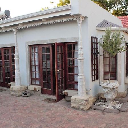 The Well Guesthouse/Retreat Kroonstad Exterior photo